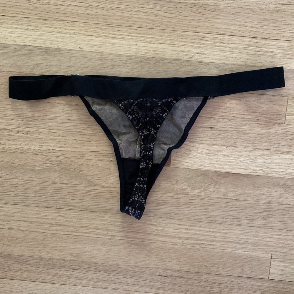 Victoria’s Secret Lace and Mesh Tanga Thong with Elastic bands - Picture 3 of 4